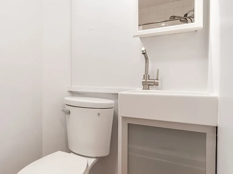 1443 Parkwood Pl NW #3R — Photo 12