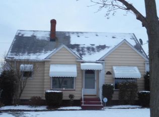 4121 W 58th St, Cleveland, OH 44144