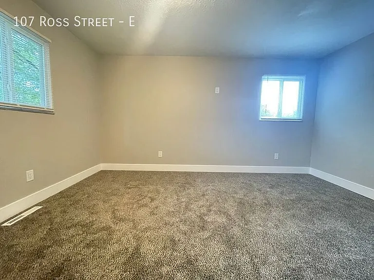 107 Ross St #E — Photo 18