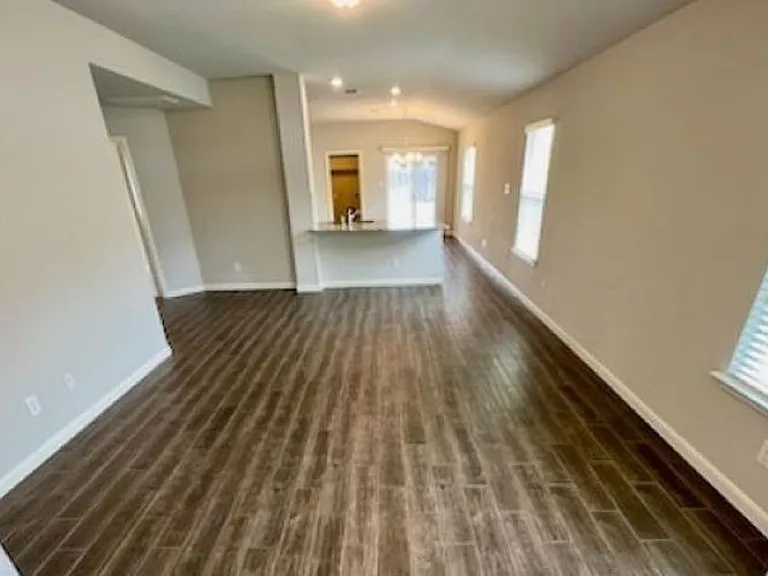 2277 Olive Hill Dr — Photo 3