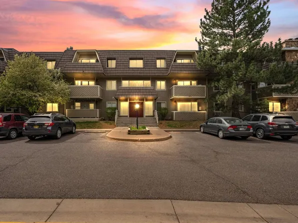 3120 Corona Trl #L-206, Boulder, CO 80301