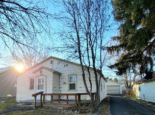 110 N 3rd St, Bridger, MT 59014