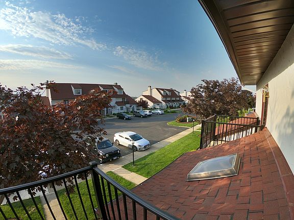 Front porch view to the East.