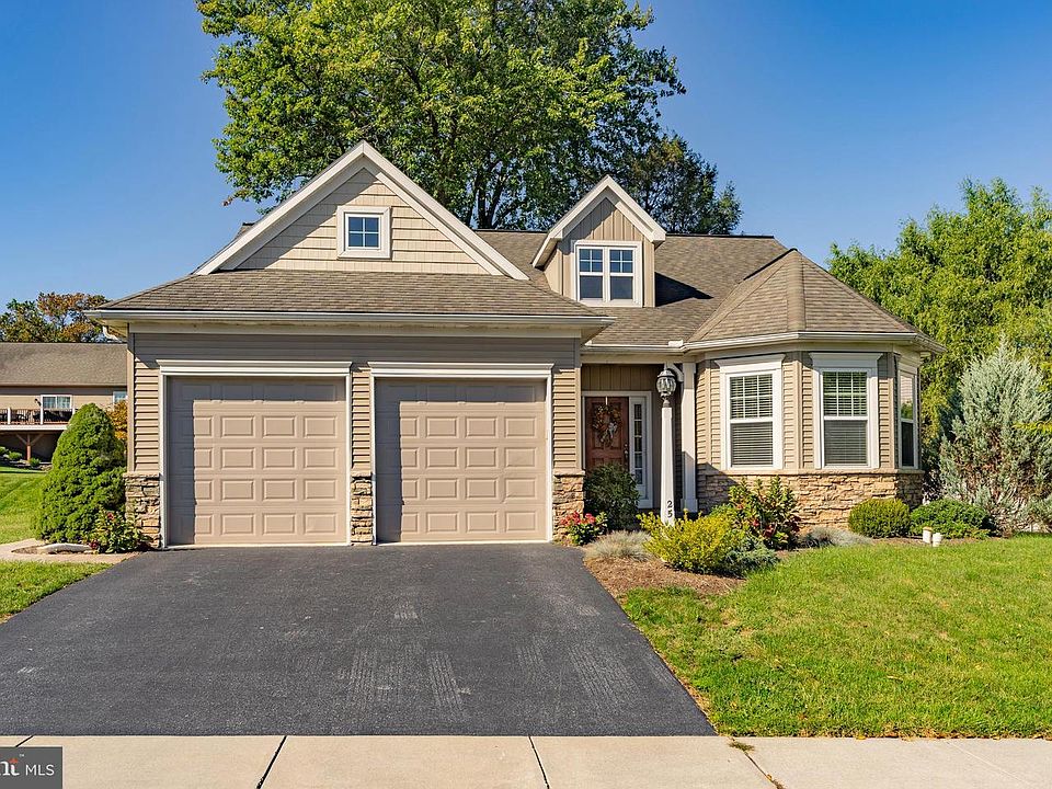 1st image of 25 Summerlyn Dr