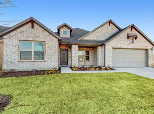 306 Laurel Dr, Justin, TX 76247