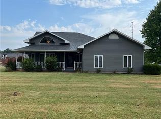 409 W Leighton St, Frontenac, KS 66763