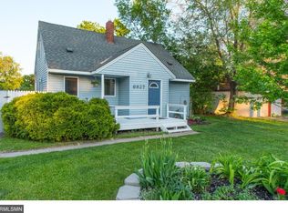 6827 E River Rd, Minneapolis, MN 55432