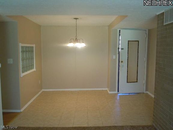 3rd image of 10412 N Church Dr