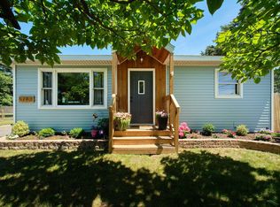 5784 Grand Haven Rd, Norton Shores, MI 49441