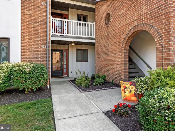 53 Black Oak Dr, Lancaster, PA 17602