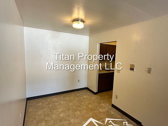 2nd image of 100 E Morning Glory Dr #101