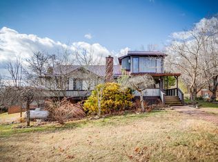 201 Fleenor Ln, Kingsport, TN 37660
