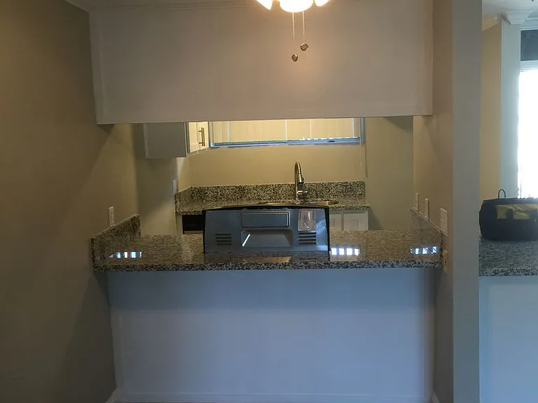 25822-25828 Walnut St — Photo 5