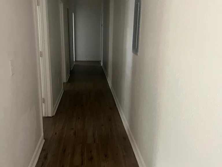 1865 Rowe Ave #2 — Photo 5