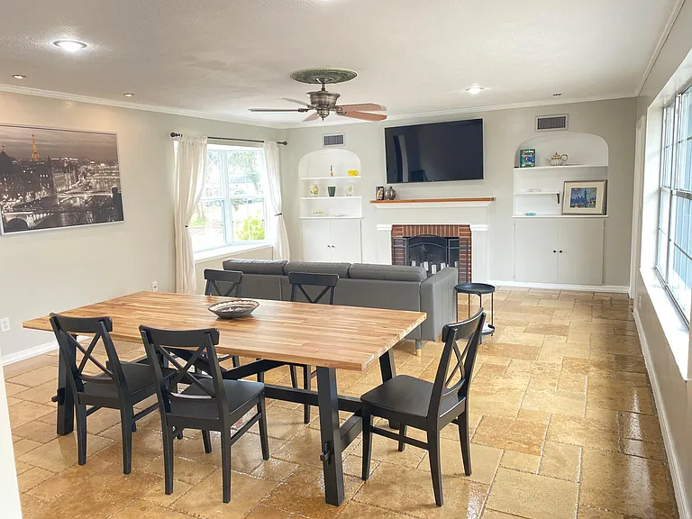 1539 Mayfair Rd — Photo 4