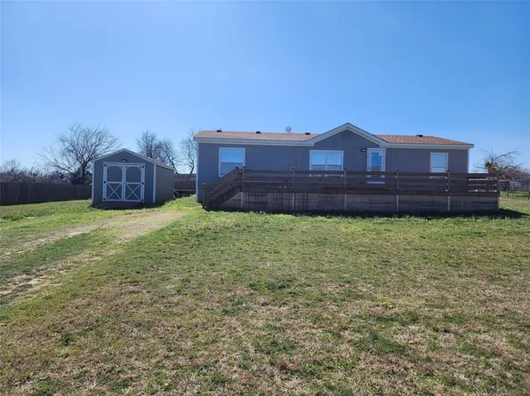 1667 Wild Horse Ln, Stephenville, TX 76401