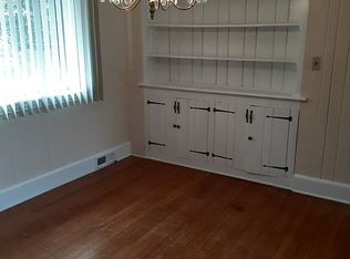 326 S Evergreen Ave, Siler City, NC 27344