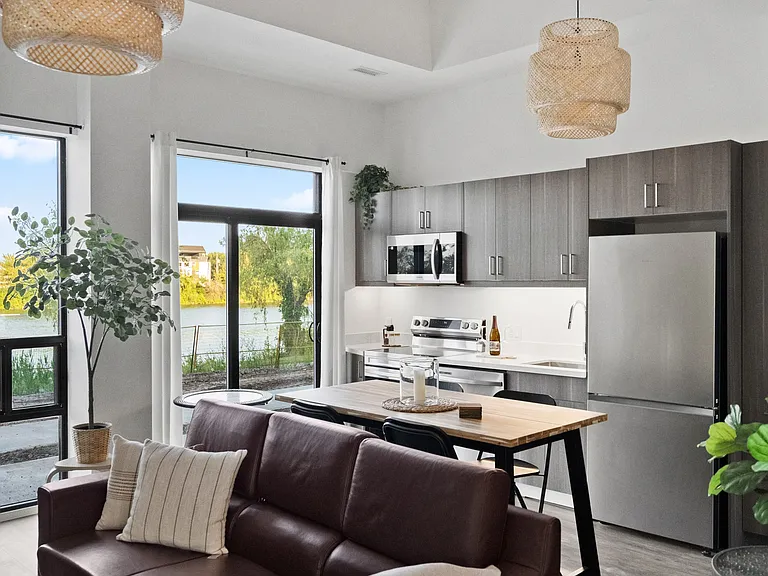 350 Prince Charles Dr S #122 — Photo 30