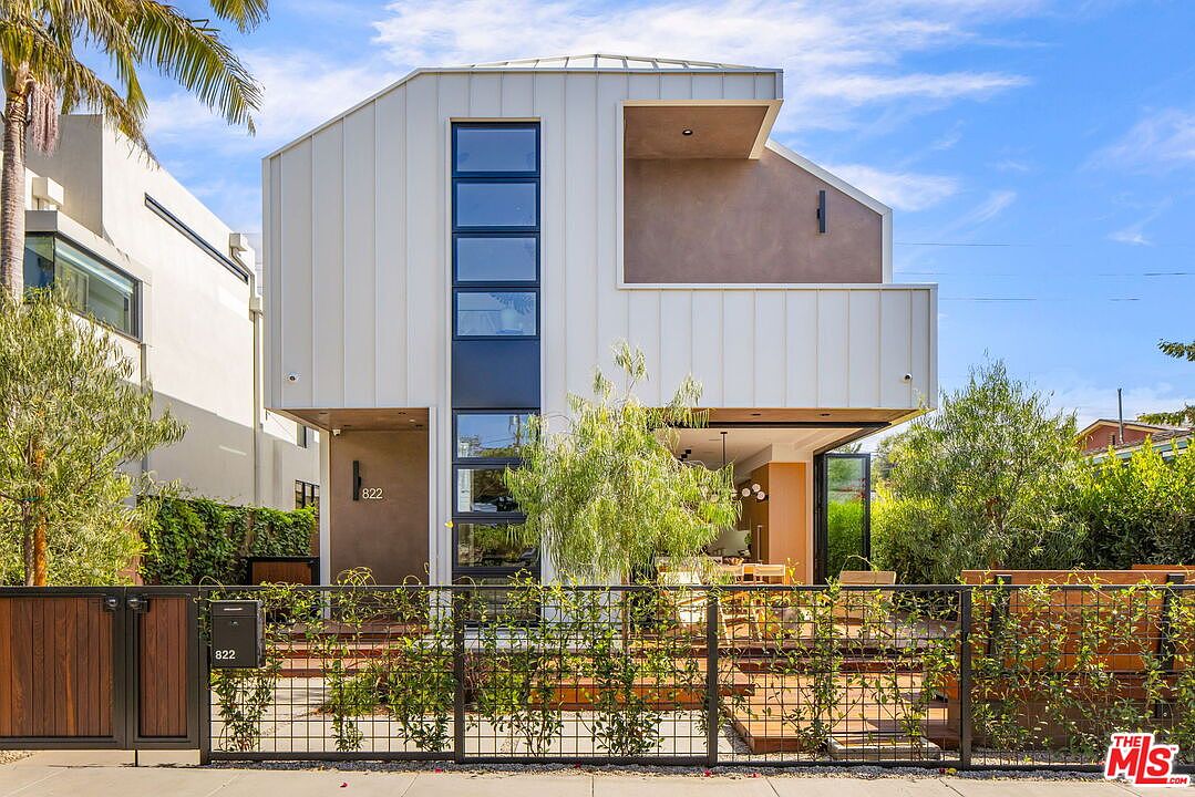 822 Superba Ave, Venice, CA 90291 | MLS #25606513 | Zillow