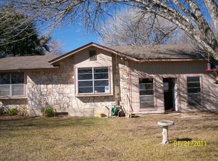 4910 Stapper Rd, Saint Hedwig, TX 78152