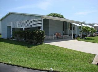 1020 Dracena Dr, Micco, FL 32976