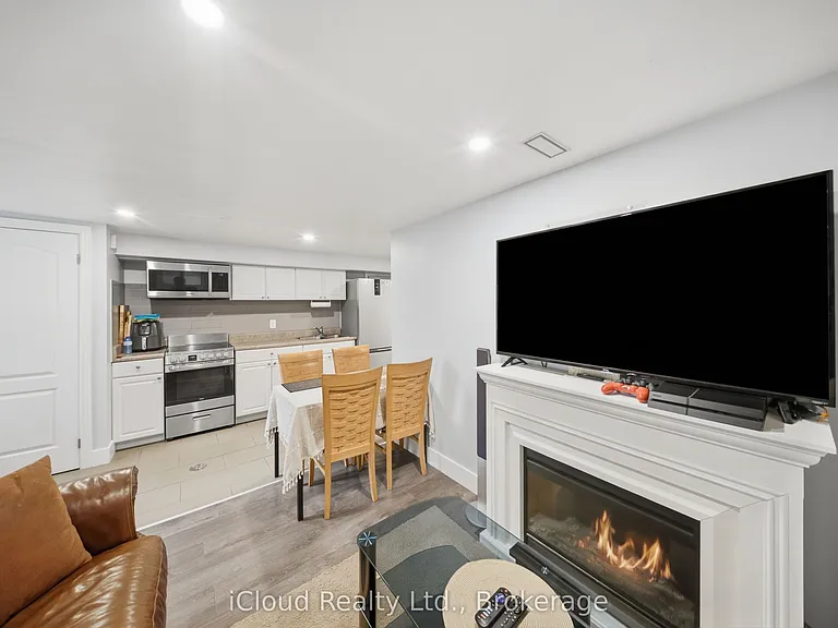 1226 Lansdowne Ave #BASEMENT — Photo 7