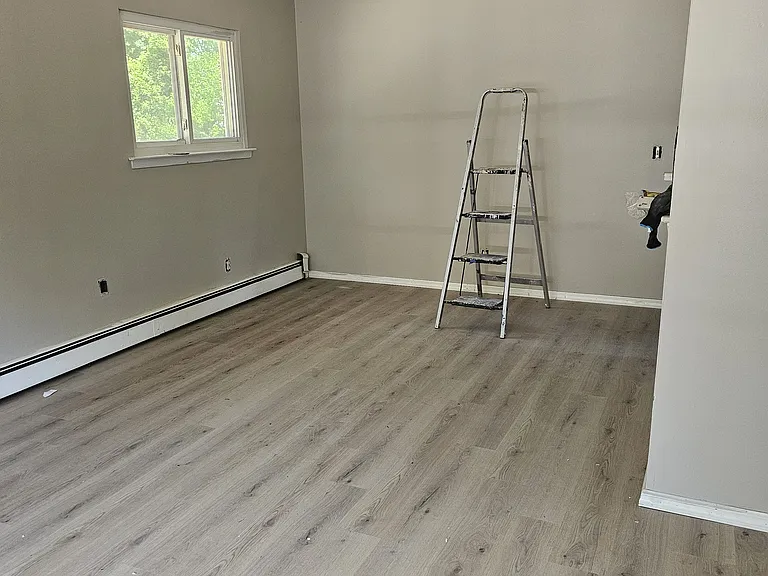602 College Rd — Photo 13