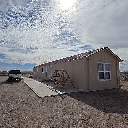 3rd image of 4445 Coyote Rd SE