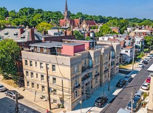 Howe and Maryland Apartments, Pittsburgh, PA 15232