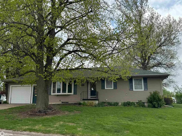 402 E Buckeye St, Creston, IA 50801
