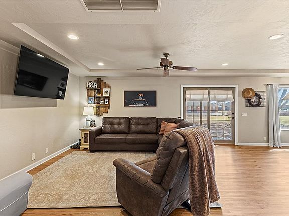 4th image of 2020 E Lawter Rd