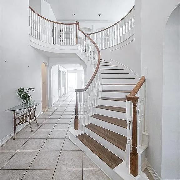 6010 Serrano Terrace Ln — Photo 2