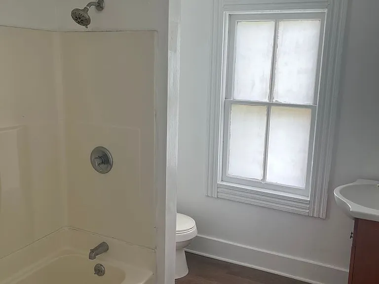 1415 Chapman Ave SW — Photo 12