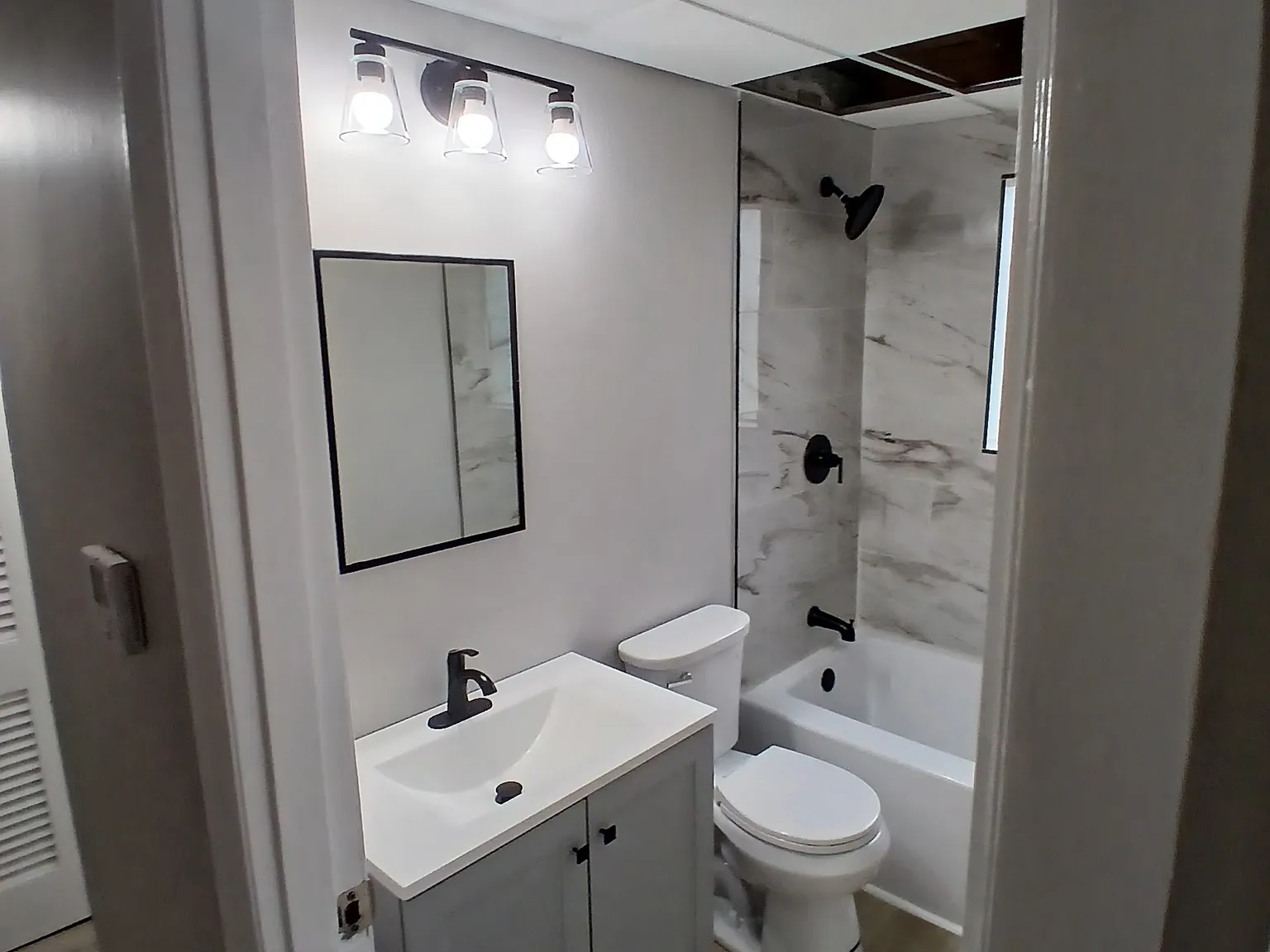 Glendale Place Apartments 2 — Photo 3