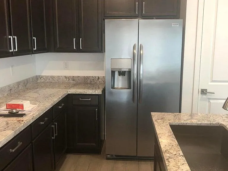 873 W Baylor Ln — Photo 8