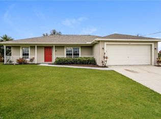 808 SW 2nd St, Cape Coral, FL 33991
