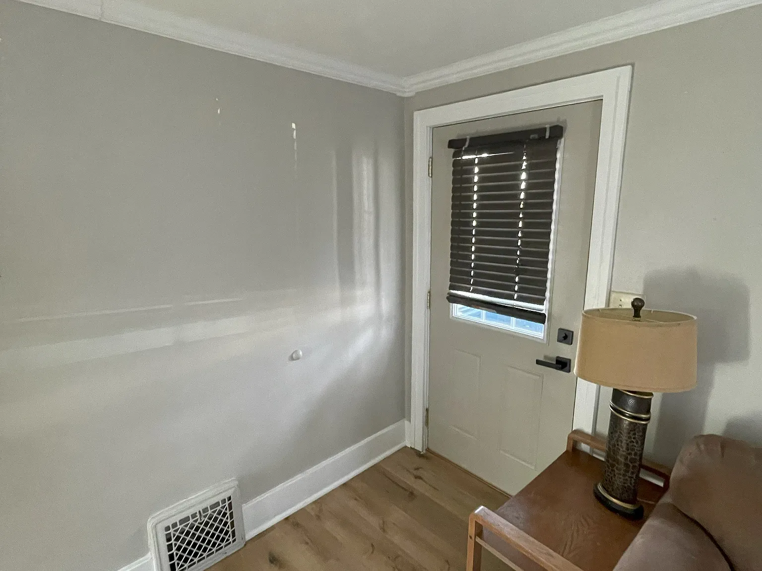 2 bed, 800 sqft, $1,600 — Photo 4