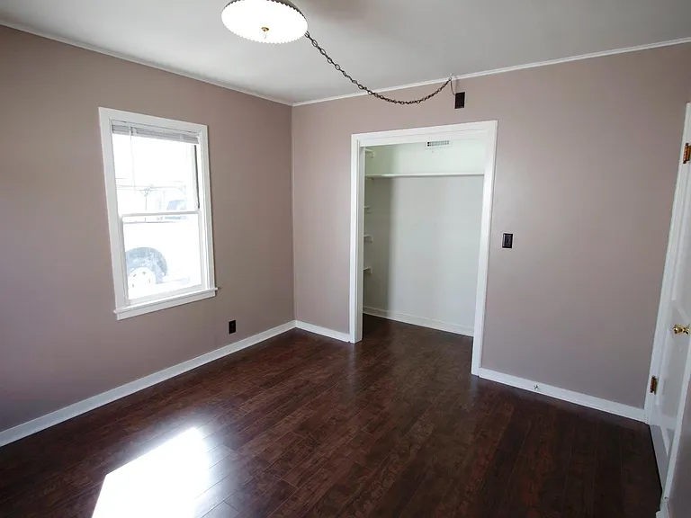 212 Santa Fe St — Photo 10