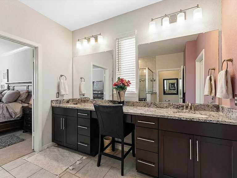133 Pepper Grass Pl — Photo 16