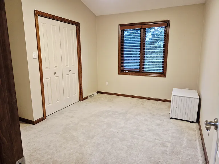 1589 Stone Mansion Dr — Photo 13