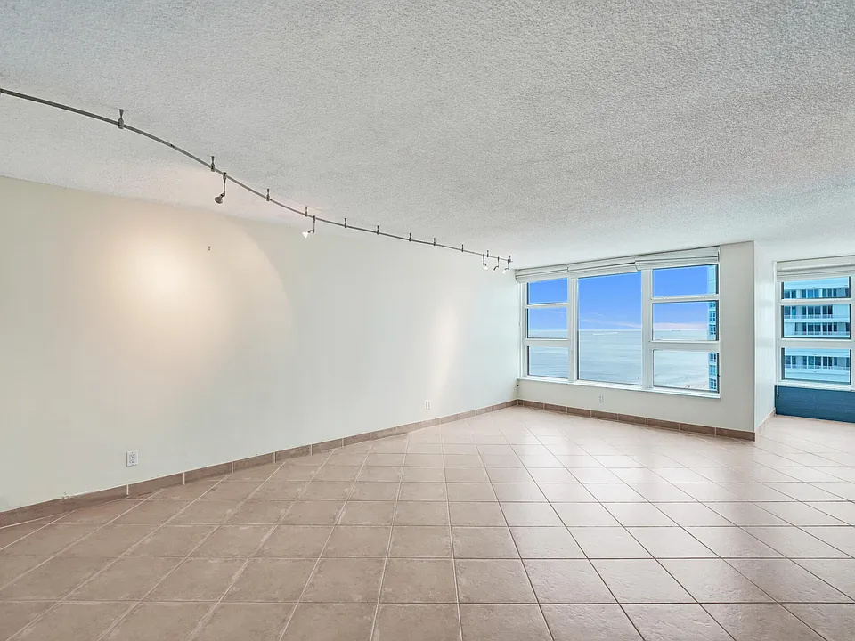 1620 S Ocean Blvd #14D