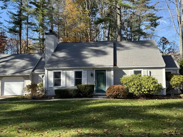 16 Oakwood Lane #16, Kennebunk, ME 04043
