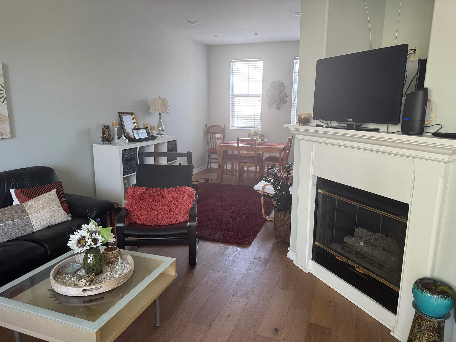3 bed, 1302 sqft, $1,350 — Photo 4