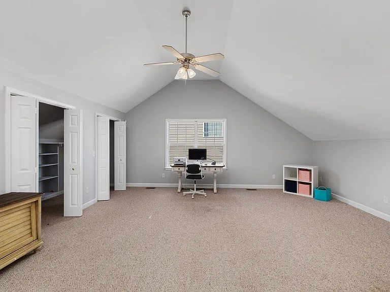 1026 Watauga Ct — Photo 13