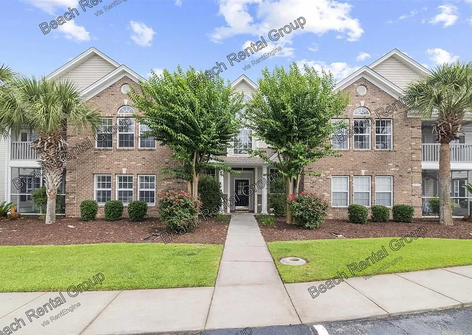 4665 Fringetree Dr #5E