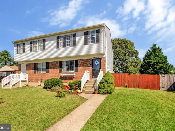 842 Turf Valley Dr, Pasadena, MD 21122
