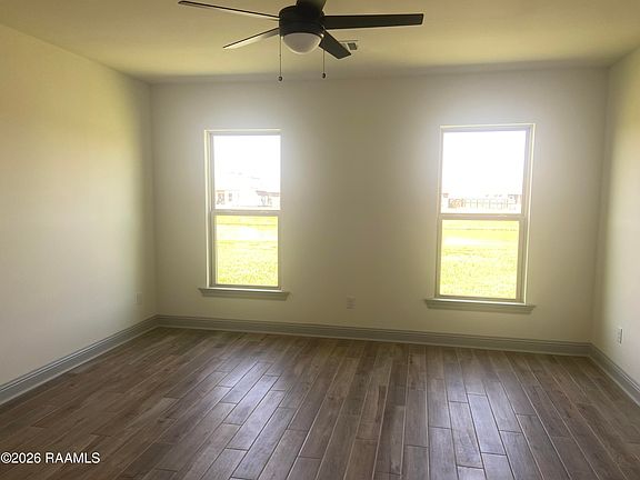 5th image of 312 Appleby Way
