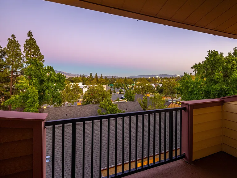 The Crest Pleasant Hill — Photo 12