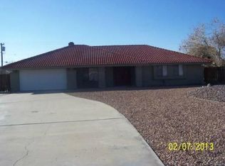 13800 Santee Ct, Apple Valley, CA 92307