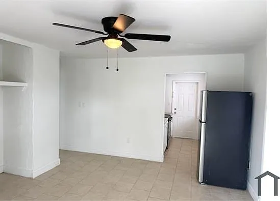 2 bed, $1,595 — Photo 2